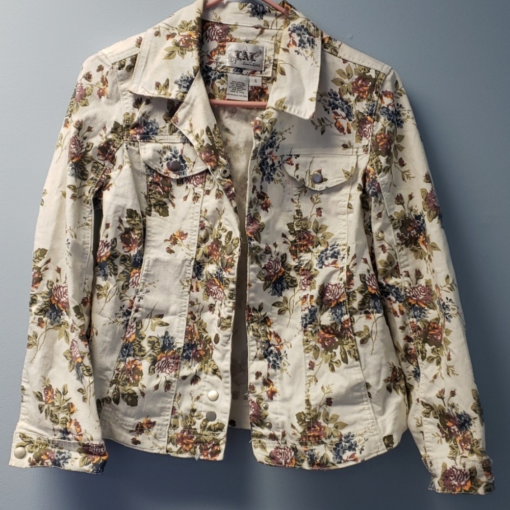LAL Floral Print Jean Jacket Size Small
